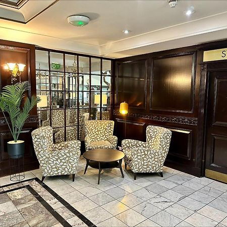 Отель Hampstead Britannia Лондон Экстерьер фото