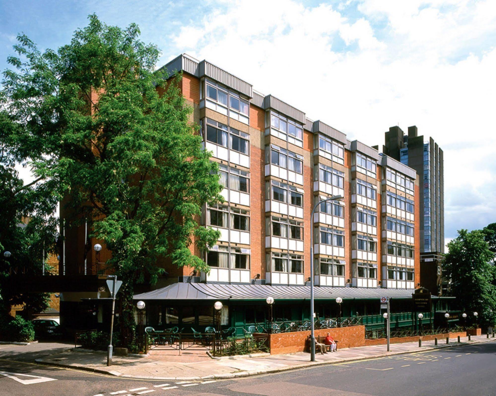 Отель Hampstead Britannia Лондон Экстерьер фото